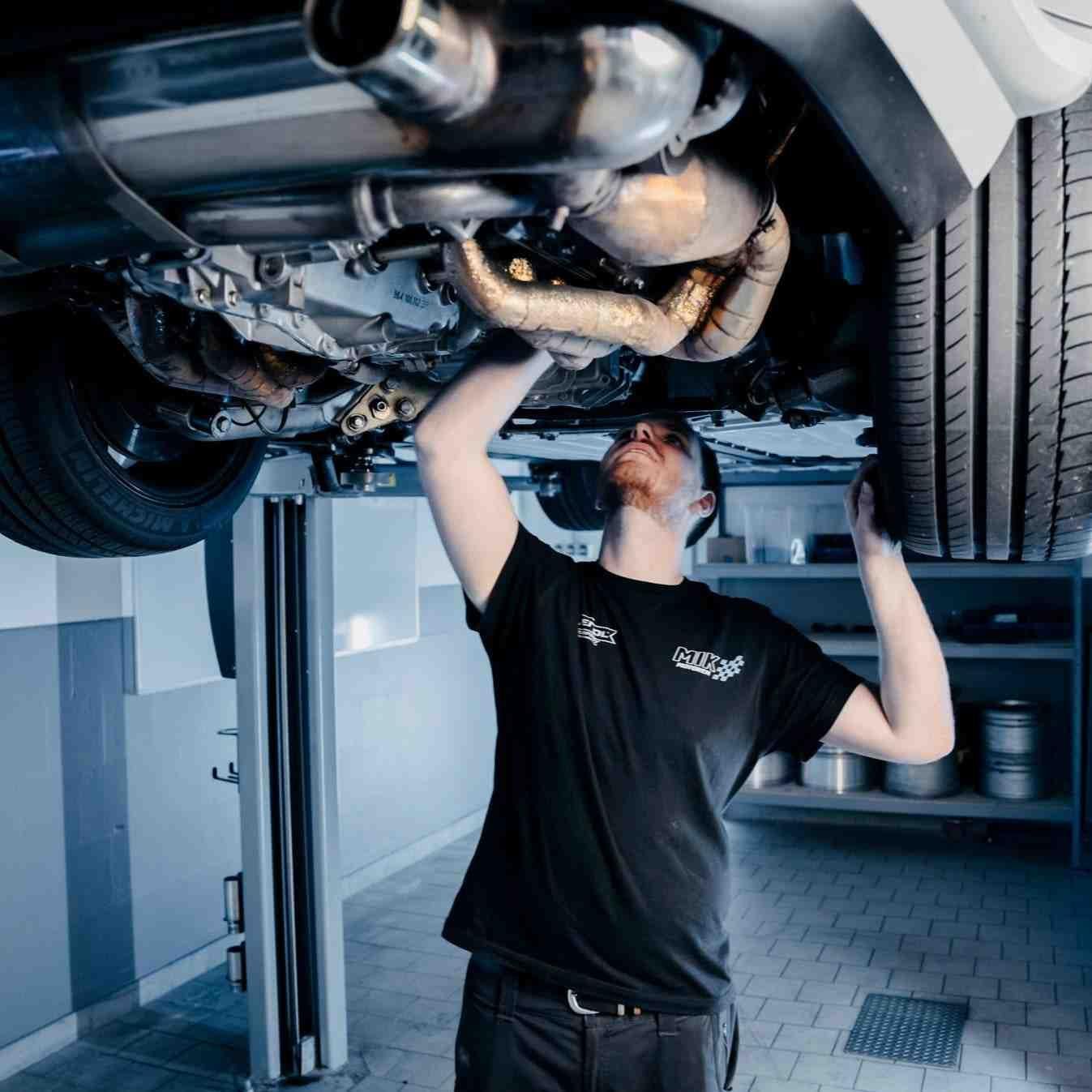 MIK Motorwartung - Vollständige Inspektion des Motors & Fahrzeugs - Image 9