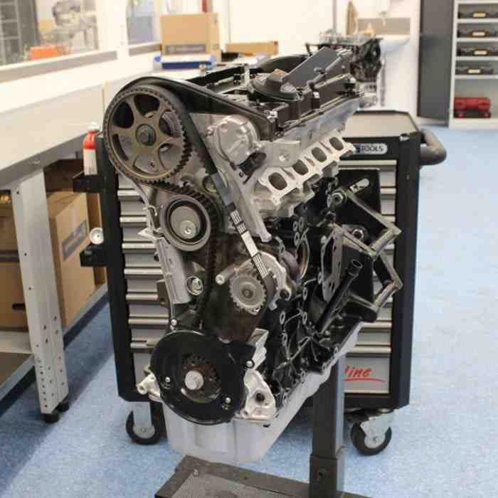 Motorüberholung 1.8T 20V ATW Austauschmotor